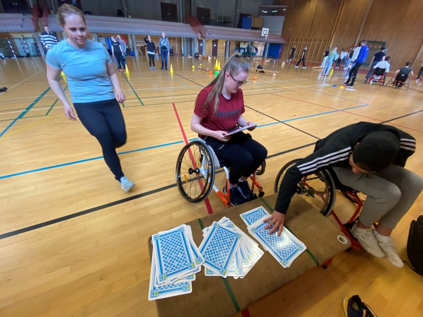 Bli med på kurset: Hvordan tilrettelegge for fysisk aktivitet for personer med nedsatt funksjonsevne? Målgruppe er fysioterapeuter, ergoterapeuter, lærere/ assistenter som har fysisk aktivitet i skolen/ SFO, vernepleiere, idrettselever, trenere og ledere i idrettslag/allidrett, studenter, andre interesserte.