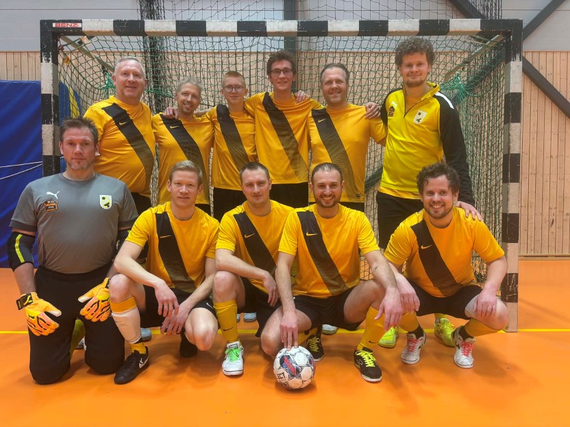 NM i futsal ble i februar spilt i Sandefjord (bildet av ett av lagene som deltok). I 2027, nærmere bestemt 27.-28. februar, er Bergen Døves Idrettsklubb arrangør.